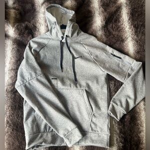 Men’s Nike Therma Zip Pocket Hoodie